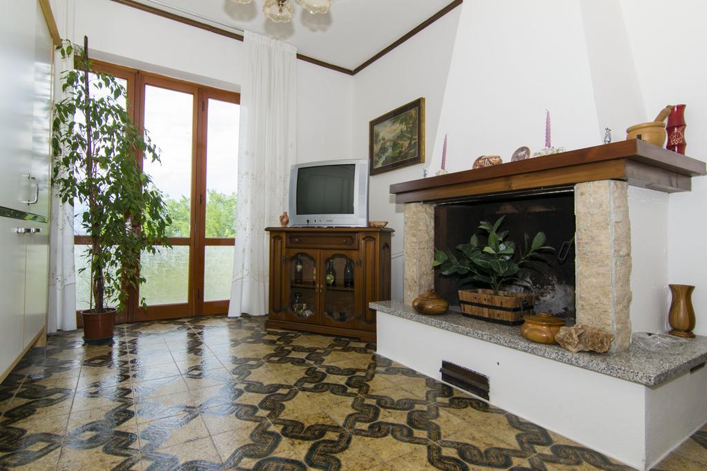 Ca' Rinaldi F Hotel Аула Екстериор снимка