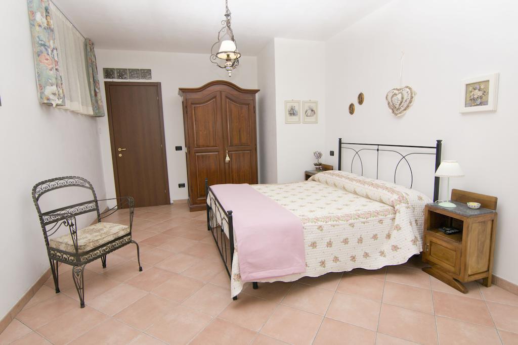 Ca' Rinaldi F Hotel Аула Стая снимка